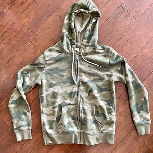 Camo zip up